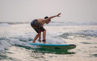 Les conseils pour débuter le surf dans les Landes