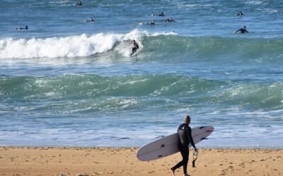 Surf à marée basse ou haute dans les Landes?